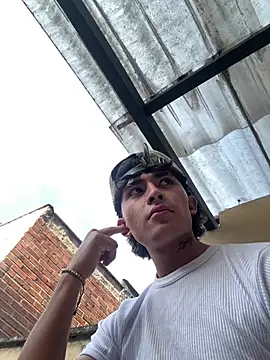 Snapshot of Ruslan_marcel chatting on 07-16-26, 10:29 Ruslan marcel online show from 07-16-26, 10:29