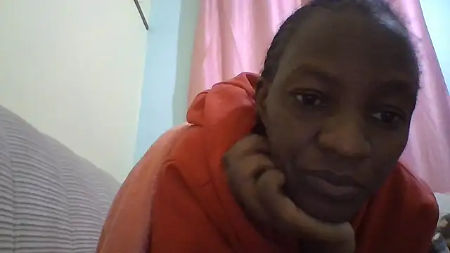 Snapshot of Savannah_Leex chatting on 07-13-26, 03:33 Savannah Leex online show from 07-13-26, 03:33