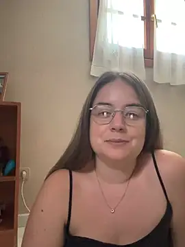 Snapshot of Evabrun1 chatting on 06-24-26, 04:05 Evabrun1 online show from 06-24-26, 04:05