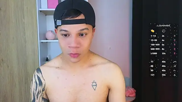 Im Marco  online show from 06-25-26, 02:53
