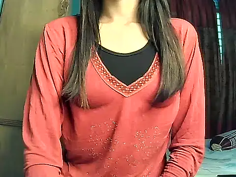Snapshot of Siyaralove chatting on 07-12-26, 05:30 Siyaralove online show from 07-12-26, 05:30