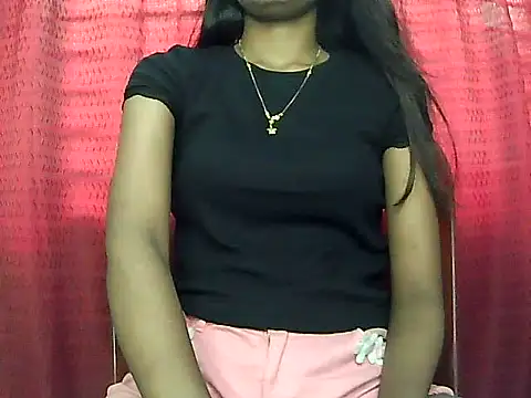 Snapshot of Siyaralove chatting on 08-04-26, 04:06 Siyaralove online show from 08-04-26, 04:06