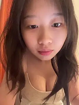 Snapshot of JUJU0616 chatting on 07-14-26, 01:06 JUJU0616 online show from 07-14-26, 01:06