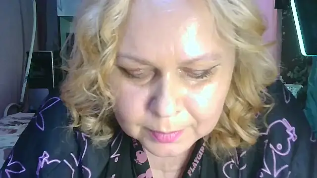 Roksolana5398 online show from 07-06-26, 10:22