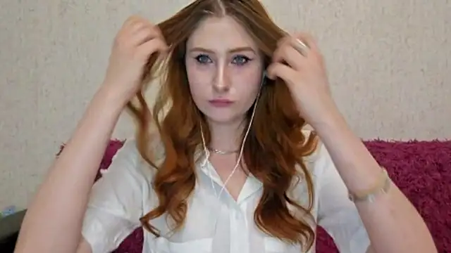 EvaTeaseQueen online show from 06-25-26, 07:08