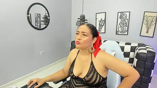 Mila Deepthroat online show from 06-30-26, 03:39
