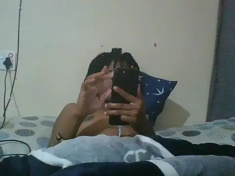 Snapshot of hot-peaches22 chatting on 07-20-26, 07:16 hot-peaches22 online show from 07-20-26, 07:16