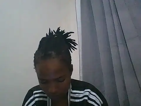 Snapshot of hot-peaches22 chatting on 08-07-26, 08:09 hot-peaches22 online show from 08-07-26, 08:09