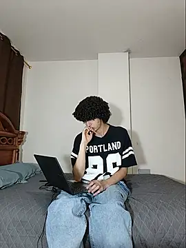 Rxven  online show from 07-17-26, 04:43