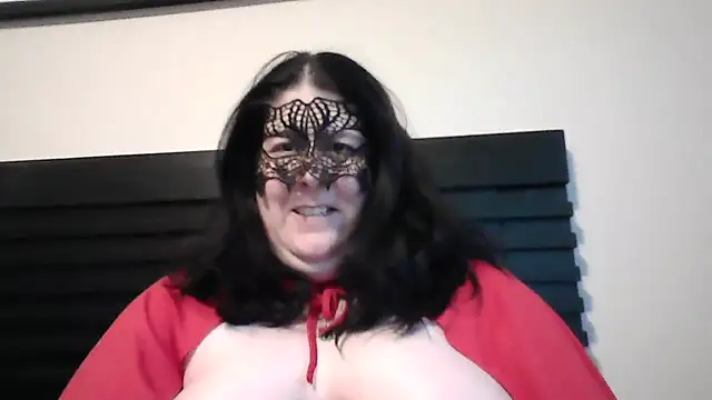 RavenRunee online show from 07-12-26, 02:23