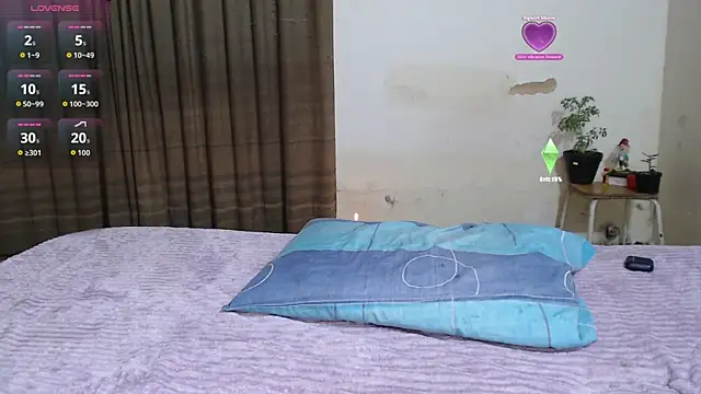 Snapshot of Luna_Vellvet chatting on 07-05-26, 11:11 Luna Vellvet online show from 07-05-26, 11:11