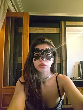 Angellliica  online show from 07-04-26, 01:59