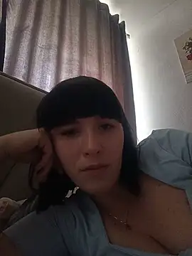 Snapshot of MagicFlower26 chatting on 07-15-26, 08:32 MagicFlower26 online show from 07-15-26, 08:32