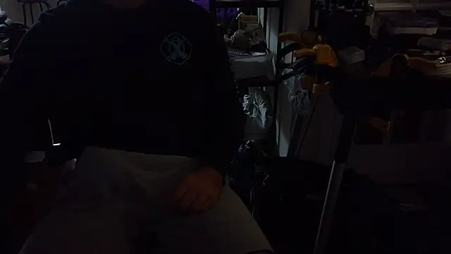 LoganBry77 online show from 07-01-26, 07:09