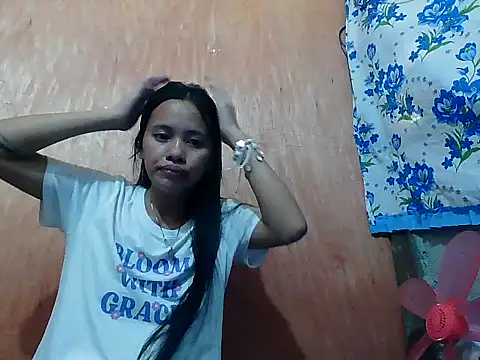 SkinnyGirl PinayBaby online show from 06-28-26, 12:39