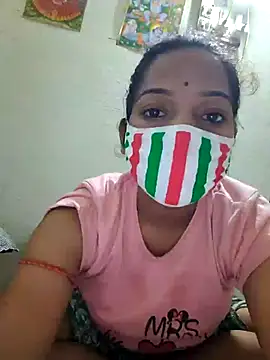 Snapshot of HOT_hanyi chatting on 07-04-26, 06:53 HOT hanyi online show from 07-04-26, 06:53
