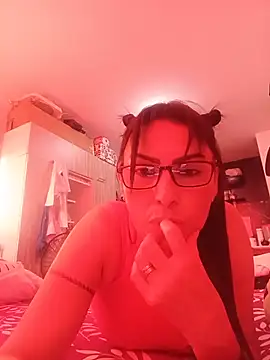 yelilatina online show from 07-01-26, 09:59