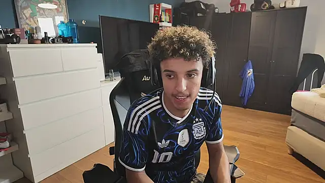 GloryBoySyd online show from 07-16-26, 06:27