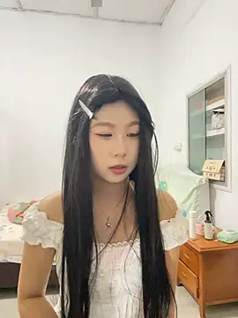 Snapshot of bingxin0 chatting on 07-13-26, 06:18 bingxin0 online show from 07-13-26, 06:18