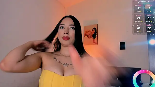 Snapshot of Anthonellasweet__ chatting on 07-03-26, 03:13 Anthonellasweet online show from 07-03-26, 03:13