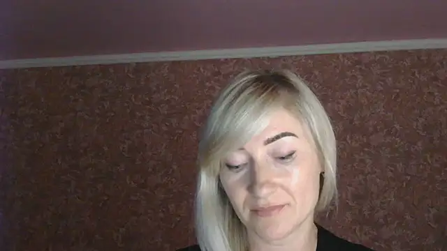 Snapshot of moonlightAnna chatting on 07-08-26, 11:49 moonlightAnna online show from 07-08-26, 11:49