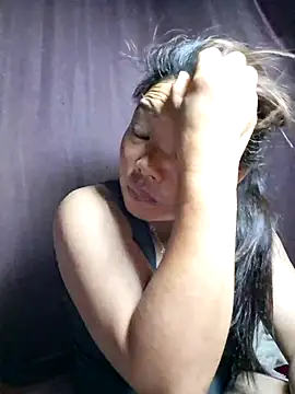 Snapshot of Bini-ll chatting on 07-06-26, 09:50 Bini-ll online show from 07-06-26, 09:50