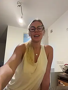 Snapshot of michele_nolimi chatting on 07-02-26, 06:25 michele nolimi online show from 07-02-26, 06:25