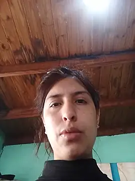Snapshot of 123chiquitita chatting on 07-25-26, 04:46 123chiquitita online show from 07-25-26, 04:46
