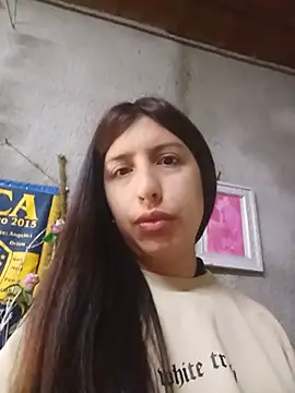 Snapshot of 123chiquitita chatting on 06-30-26, 12:27 123chiquitita online show from 06-30-26, 12:27