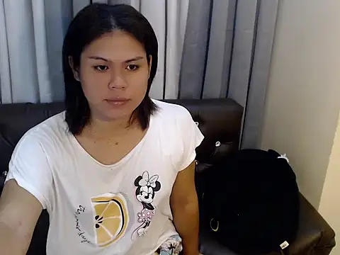 carla newhere online show from 06-29-26, 04:50