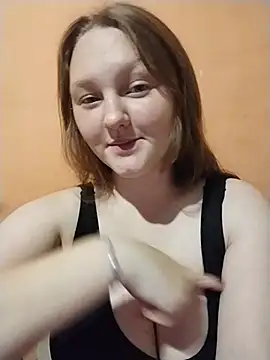 Snapshot of hi__loveee chatting on 07-23-26, 09:44 hi loveee online show from 07-23-26, 09:44