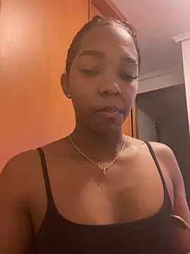 Snapshot of -Brittany- chatting on 07-03-26, 06:14 -Brittany- online show from 07-03-26, 06:14