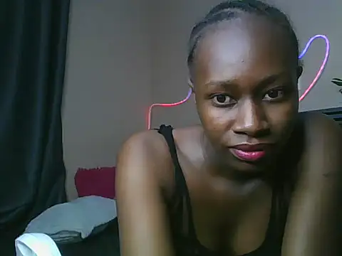 Caramelpink online show from 07-07-26, 12:35