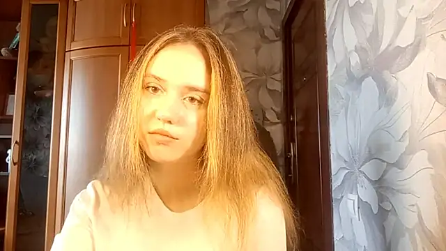 Snapshot of KaryKozeyah chatting on 07-01-26, 11:43 KaryKozeyah online show from 07-01-26, 11:43