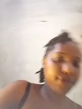 Snapshot of thickyybabieee chatting on 06-30-26, 12:38 thickyybabieee online show from 06-30-26, 12:38