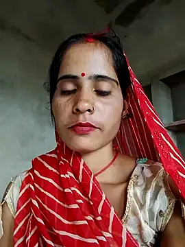 Snapshot of Hott_sapna chatting on 07-08-26, 11:11 Hott sapna online show from 07-08-26, 11:11