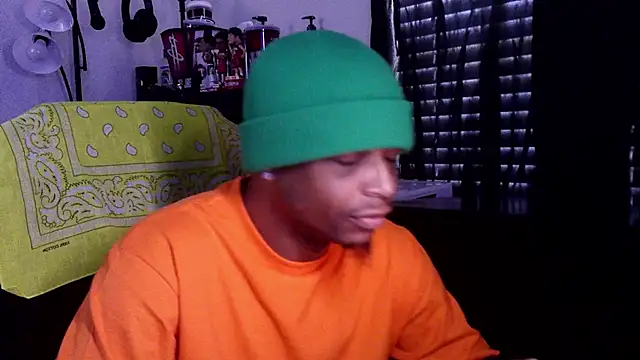 Snapshot of Rickavelli_ chatting on 07-01-26, 04:51 Rickavelli online show from 07-01-26, 04:51