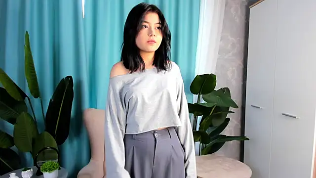 Snapshot of Alisa_Glow chatting on 07-01-26, 07:30 Alisa Glow online show from 07-01-26, 07:30