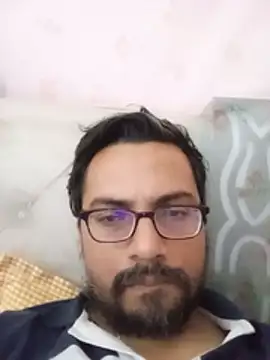 Snapshot of rajkink89 chatting on 07-08-26, 12:57 rajkink89 online show from 07-08-26, 12:57