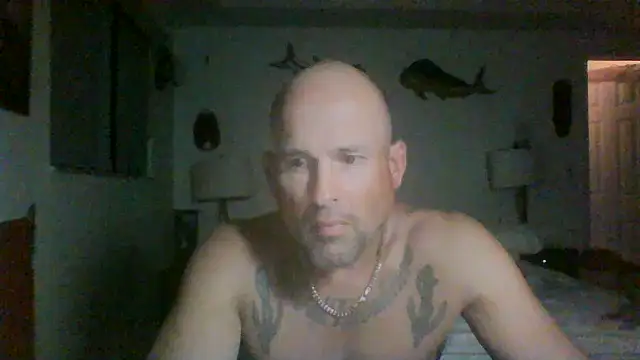 Snapshot of Reelg21 chatting on 07-17-26, 05:04 Reelg21 online show from 07-17-26, 05:04