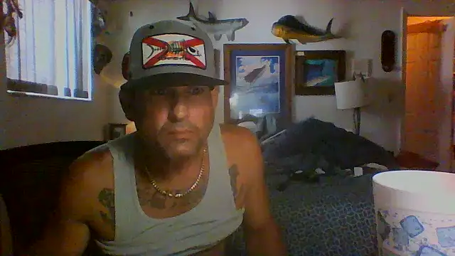 Snapshot of Reelg21 chatting on 07-16-26, 04:59 Reelg21 online show from 07-16-26, 04:59