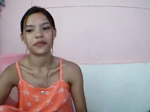 SweetPinay1 online show from 07-04-26, 04:41
