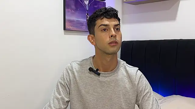 Snapshot of Will-Serfort chatting on 07-08-26, 03:19 Will-Serfort online show from 07-08-26, 03:19