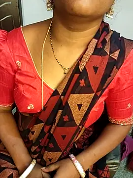 Snapshot of Siiddhika87 chatting on 07-01-26, 06:19 Siiddhika87 online show from 07-01-26, 06:19