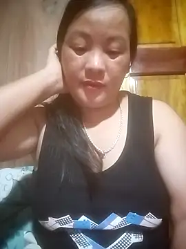 Snapshot of MinaYangon5002 chatting on 07-01-26, 05:41 MinaYangon5002 online show from 07-01-26, 05:41