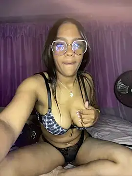 samantha3218 online show from 07-15-26, 01:56