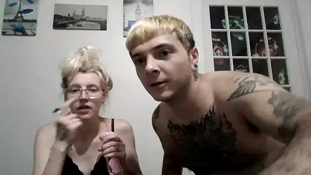 Snapshot of mystery_couple69 chatting on 07-02-26, 06:08 mystery couple69 online show from 07-02-26, 06:08