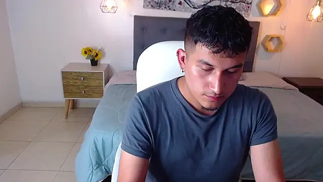 Lucas morenty online show from 07-04-26, 07:18