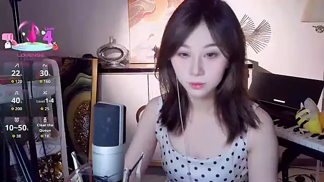 Snapshot of Koda-c1 chatting on 07-11-26, 06:13 Koda-c1 online show from 07-11-26, 06:13