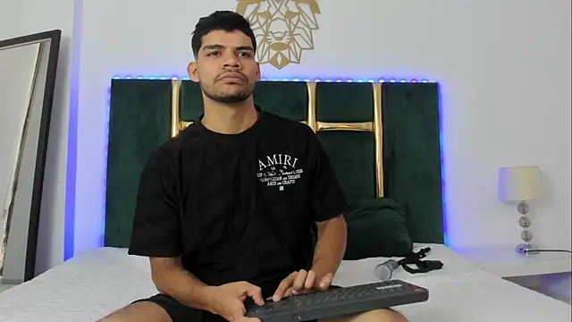 Snapshot of SergioBlakee chatting on 07-07-26, 11:47 SergioBlakee online show from 07-07-26, 11:47